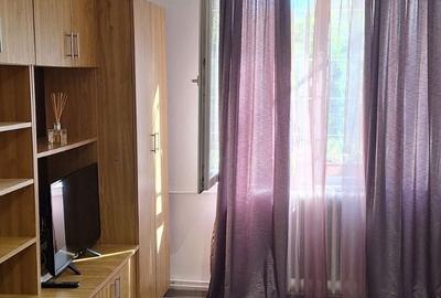 Garsonieră decomandată în Exterior Vest - 1