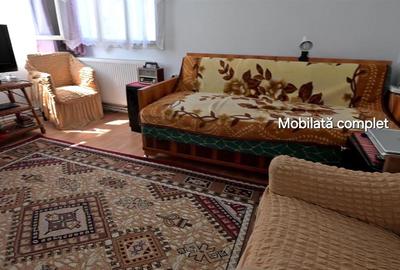 Casă individuală cu 5 camere cu Canalizare în Central - 8