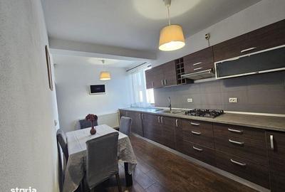 Apartament cu 4 camere în Central - 1