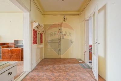 Apartament cu 3 camere decomandat în Centrul Civic - 3