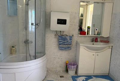 Casă cu 6 camere în Bata - 6