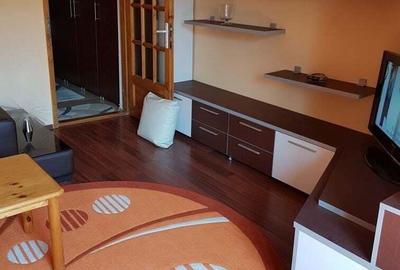 Inchiriez garsoniera moderna Giulesti - 6