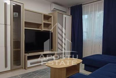 Apartament cu 2 camere, semidecomandat, renovat complet, ...