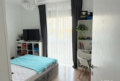 Apartament cu 3 camere semidecomandat în Dumbrăvița - 1