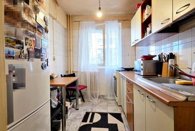 Apartament cu 3 camere semidecomandat, mobilat în Drumul Taberei - 12