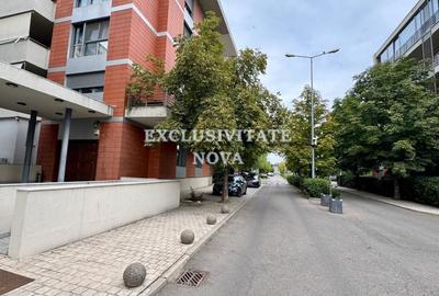 Baneasa - Green Lake - Vanzare SPATIU COMERCIAL . - 1