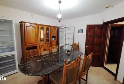Casă cu 4 camere în Central - 7