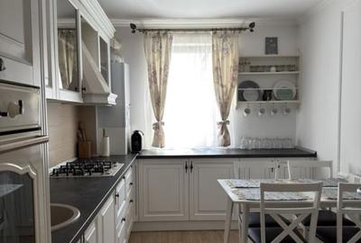 Apartament 3 camere, boxa si parcare Tractorul Brasov - 1