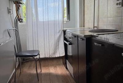 Garsonieră decomandată în Gară - 6