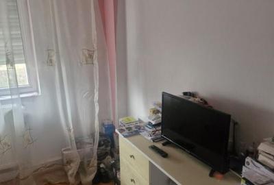 Apartament 3 camere Brosteni - Colegiu - 3