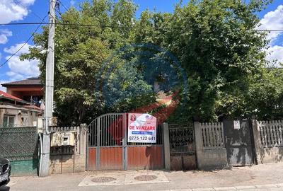 Teren de vanzare pe str Ana Ipatescu