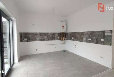 Casă cu 3 camere în Est - 12