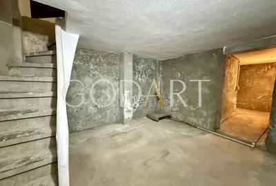 Casă individuală cu 5 camere cu Canalizare în Domenii - 27