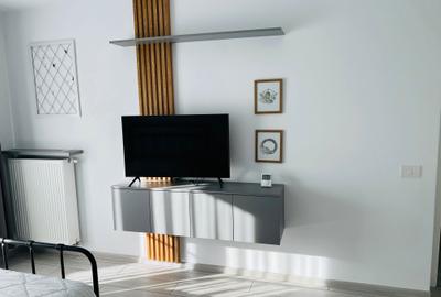 Garsonieră decomandată în Central - 2