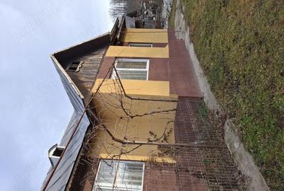 Casă cu 3 camere în Romanești - 1