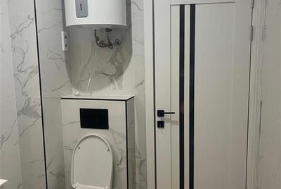 Garsonieră decomandată, mobilată în Costinești - 8