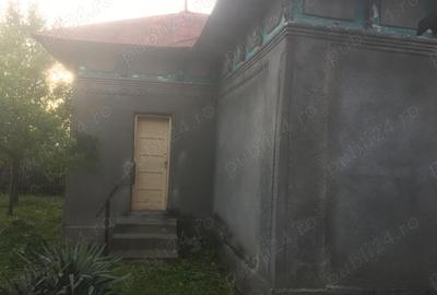 Casă cu 2 camere cu Teren 5108 Mp în Tătărăștii de Sus - 1