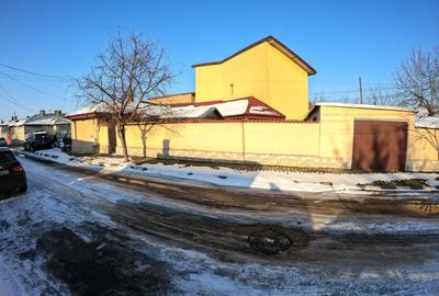 Casă individuală cu 4 camere cu Canalizare în Semicentral - 2