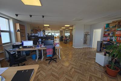 Spațiu Birouri 200 mp  Bld. Mamaia Delfinariu  Utilități + Mobilier incluse - 18