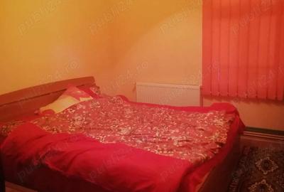 Casă cu 3 camere cu Teren 25000 Mp în Călinești - 1