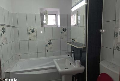 Apartament cu 3 camere decomandat în Central - 6