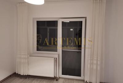 Apartament de 4 camere, decomandat, 82 mp., zona Stefan cel MARE. Apartament de 4 camere, decomandat, 82 mp., zona Stefan cel MARE. - 3