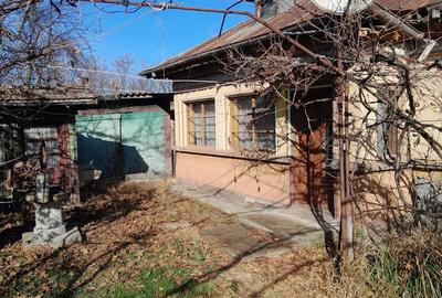 Teren de 1300 mp, în Trestieni - 3