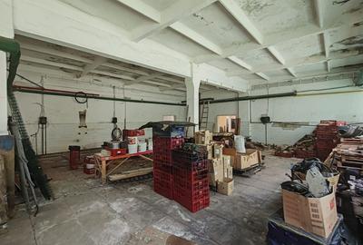 Spațiu comercial, de 1,000 mp, în Predeal - 4