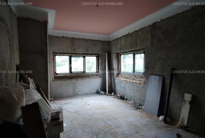 Sinaia / Peles - Vila D+P+M - 10 Camere - 260 mp utili - 700 mp teren - 5