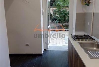 DE INCHIRIAT ultracentral apartamenr 50 mp, 2 camere, 640 euro
