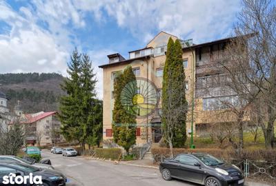 Apartament cu 3 camere decomandat în Valea Cetății - 9
