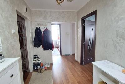 Apartament cu 2 camere decomandat în Central - 3