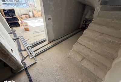 Casă cu 3 camere cu Canalizare în Central - 11