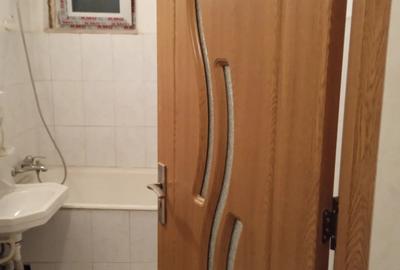 Vand apartament cu 2 camere, central, Corabia Olt - 3