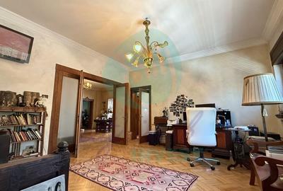 Apartament interbelic cu grădină și garaj - 6