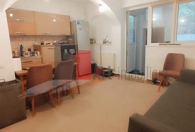 Armeneasca Casa YENI , constructie 2002, finisata complet - 5