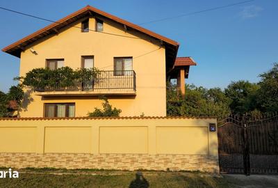 Casă cu 5 camere cu Teren 768 Mp în Poienarii Burchii - 18
