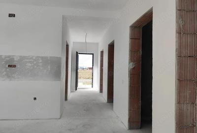Casa noua, living si 3 dormitoare, de vanzare Santandrei, Bihor - 3