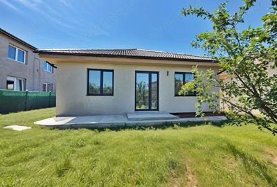 Casă cu 4 camere cu Teren 609 Mp în Central