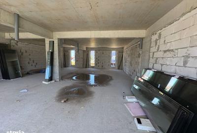Spațiu comercial, de 172 mp, în Central