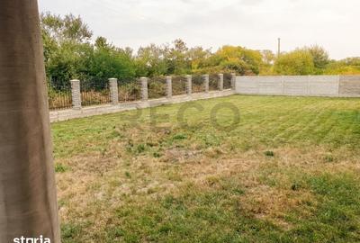Casă cu 5 camere cu Teren 900 Mp în Tileagd - 2