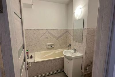 Spațiu comercial, de 70 mp, în Alexandru cel Bun - 2