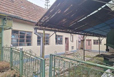 Casă cu 3 camere în Beica de Jos - 1