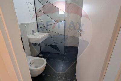 Apartament cu 3 camere decomandat în Ultracentral - 9