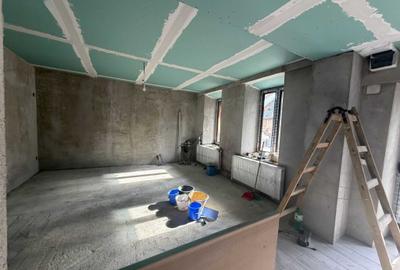 Casă cu 2 camere în Central