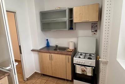 Apartament cu 3 camere semidecomandat în Câmpia Libertății - 12