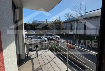 Apartament cu 2 camere semidecomandat în Livezeni - 10