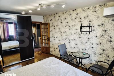Apartament cu 2 camere decomandat în Micro 8 - 4