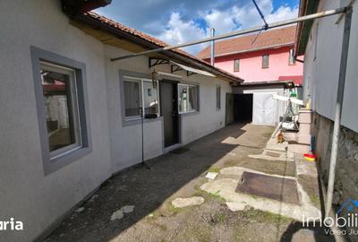Casă cu 4 camere cu Teren 268 Mp în Central - 18