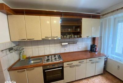 Apartament cu 3 camere decomandat în Decebal - 1